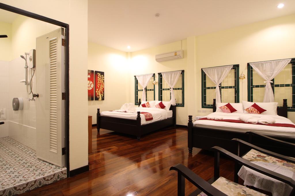 Srisomboon Hostel Trang Dış mekan fotoğraf