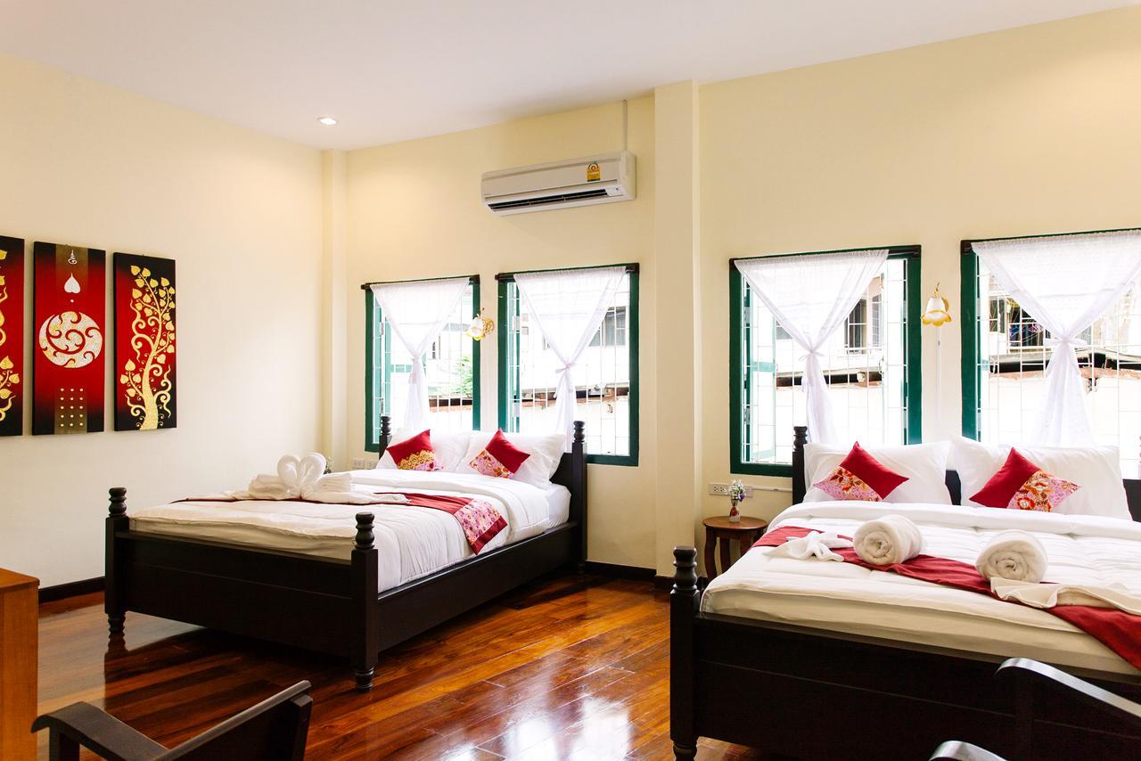 Srisomboon Hostel Trang Dış mekan fotoğraf